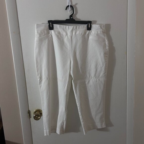 Croft and Barrow White Effortless Stretch Crop Pant Size 18R - Picture 1 of 4